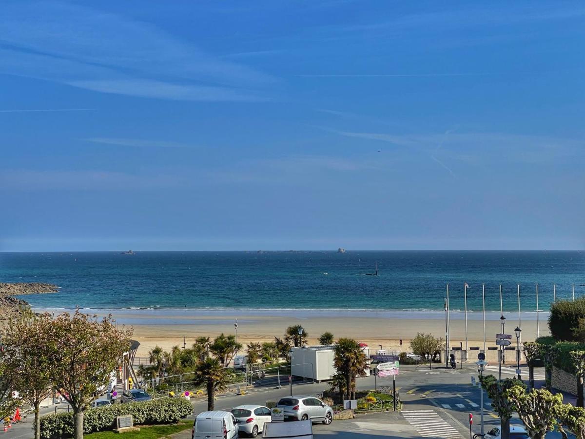 2 Pieces Terrasse Vue Mer Dinard Exterior foto